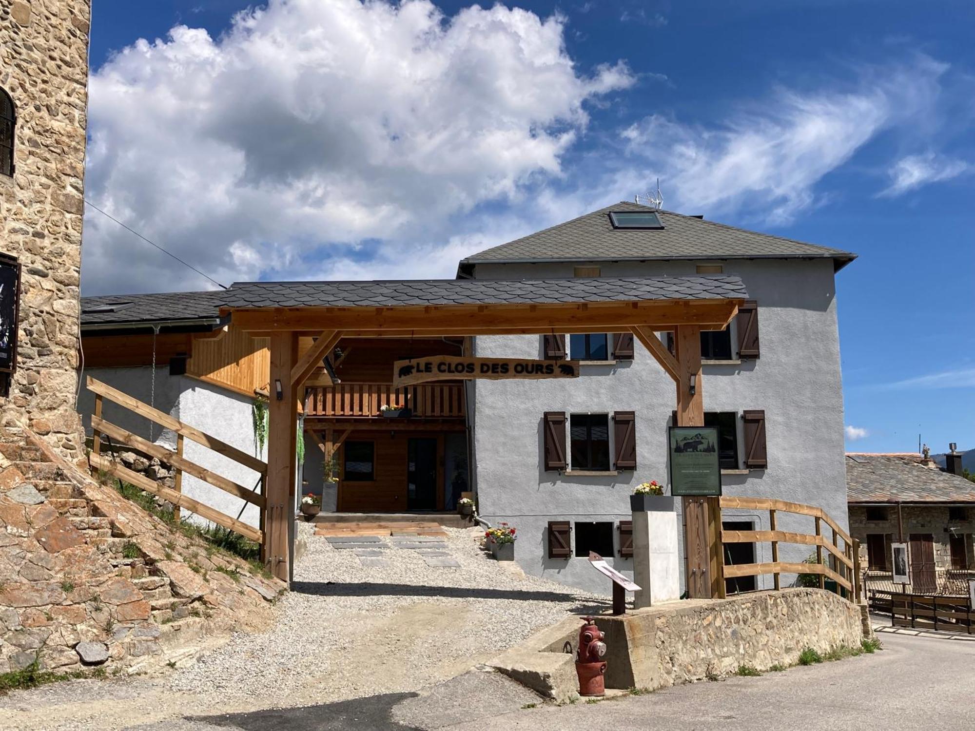 Grange Nere Le Clos Des Ours Holiday home *